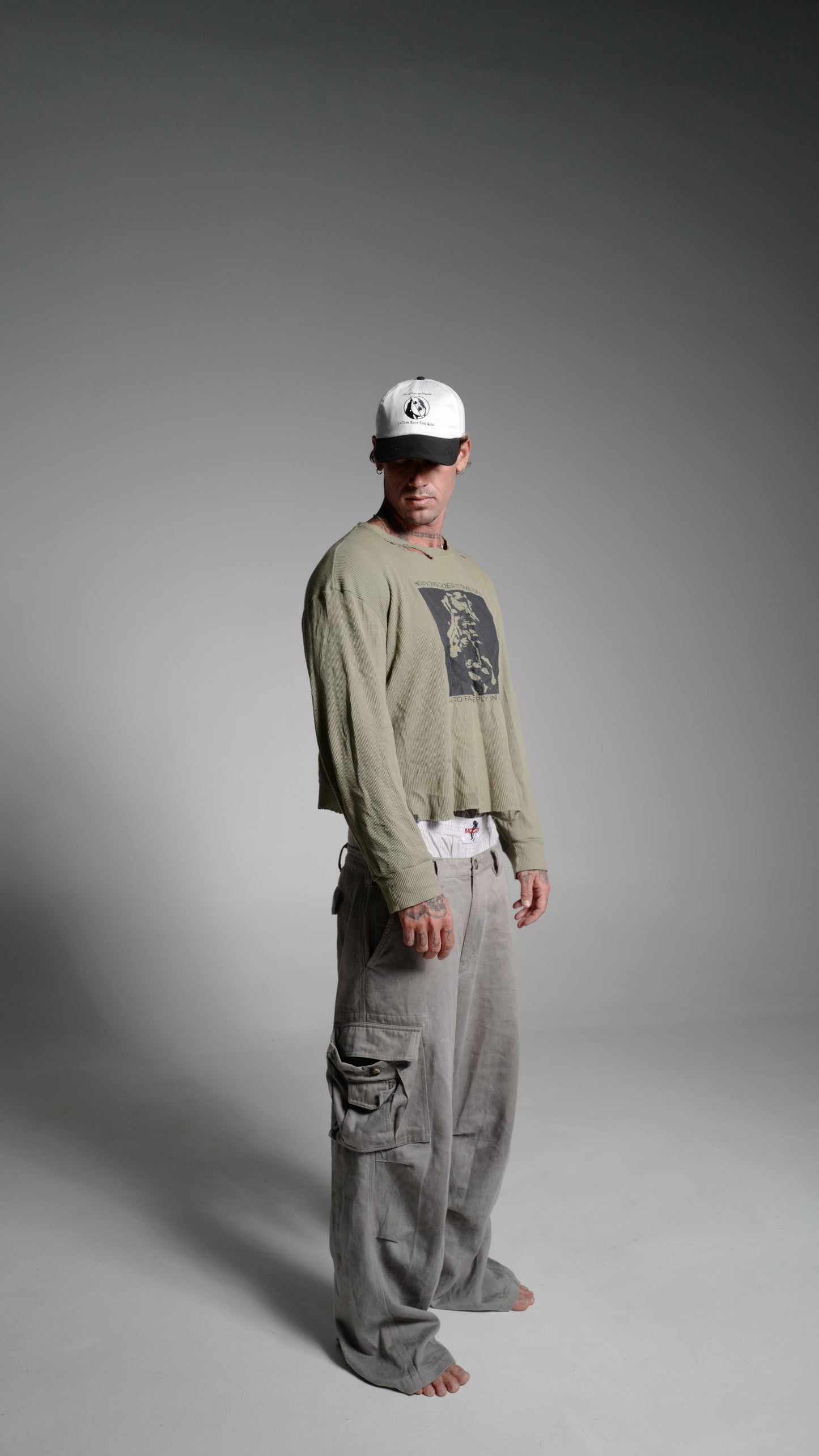 “DEEP MISERY ” CROPPED LONG SLEEVE
