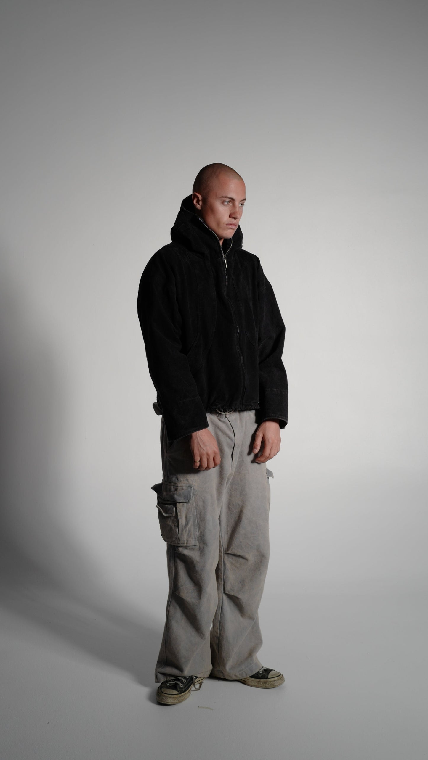 HEAVYWEIGHT BLACK CROPPED PARKA JACKET
