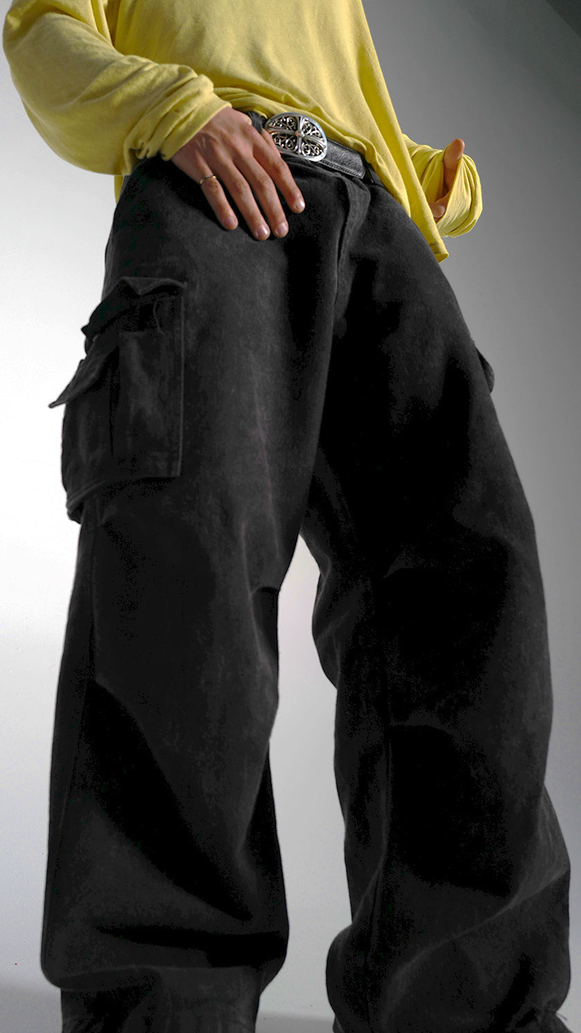 BLACK HEAVY WASH CARGOS