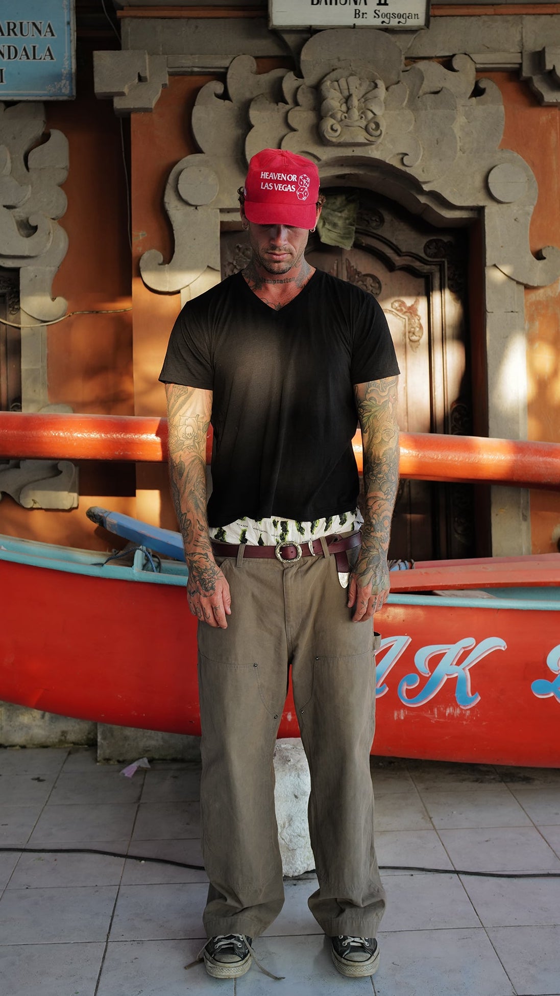 Black Ultra Lite V-Neck